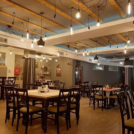 Station Kopaonik,milmari شقة *